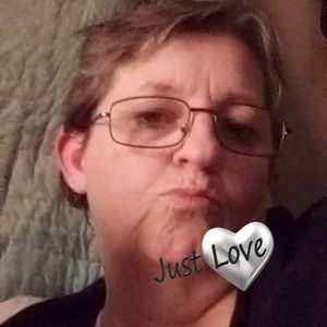 Meet your Posher, Tonya